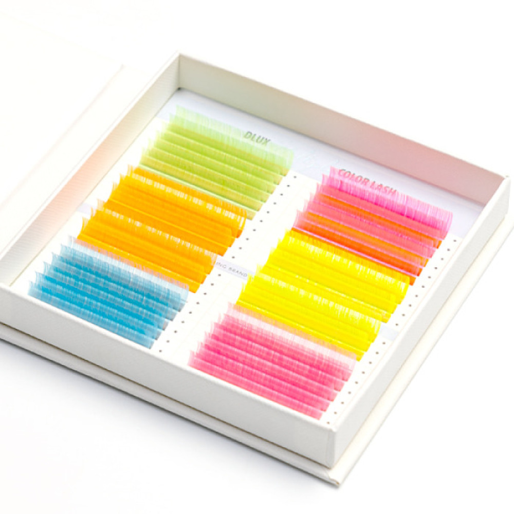 MULTIPLE TROPICAL COLORED LASH